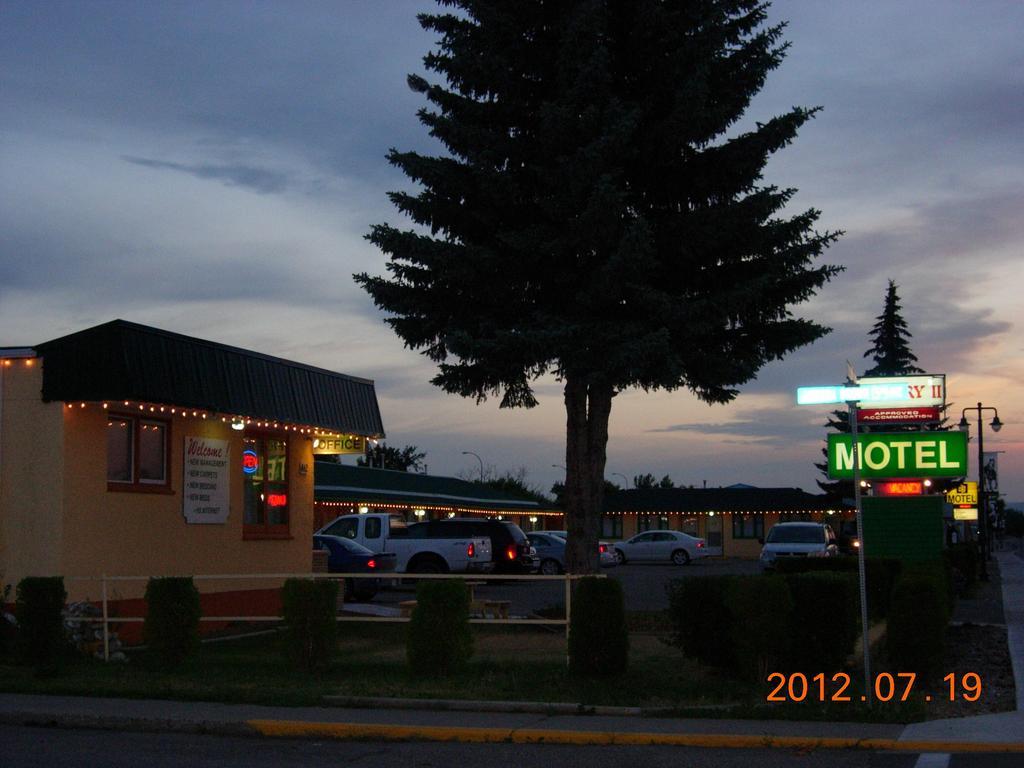 Century II Motel Форт-Маклеод Экстерьер фото