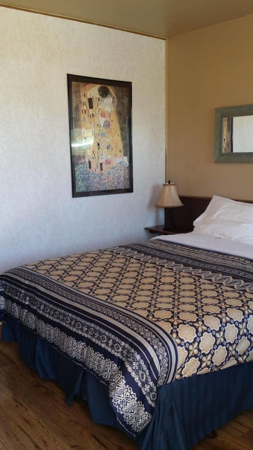 Century II Motel Форт-Маклеод Экстерьер фото